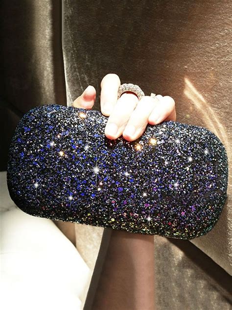 The Art of Spellbinding: How Glittering Handbags Can Elevate Your Style Game
